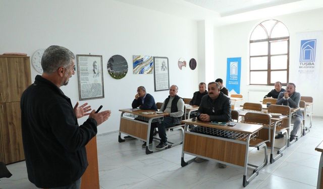 Tuşba’da Kürtçe dil kursu açıldı!