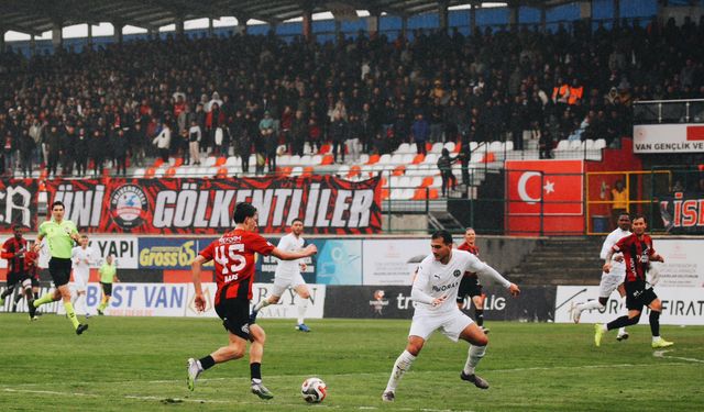 Manisa mağlubiyeti sonrası Vanspor futbolcusu Oğulcan’dan eleştirilere yanıt!