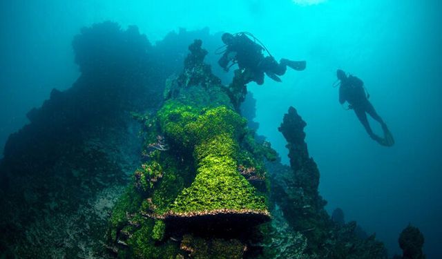 Van Gölü’nün derinliklerinde ne var? Gördüklerinize inanamayacaksınız!