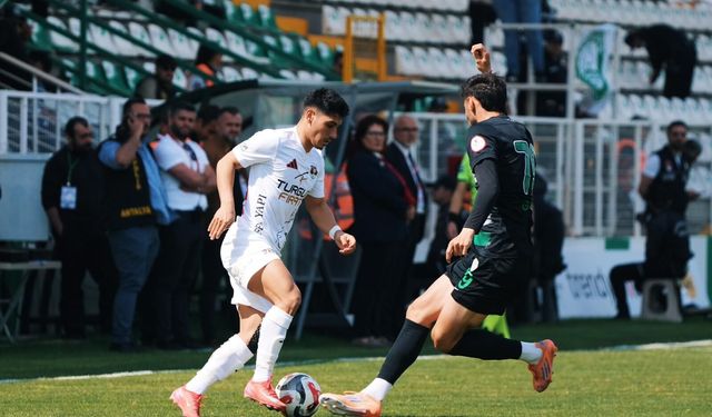 6-1’lik Serikspor galibiyeti sonrası Vanspor Teknik Direktöründen önemli açıklamalar