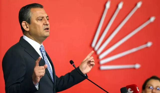 CHP'de mutlak butlan kararı sonrası Özgür Özel'den ilk açıklama!
