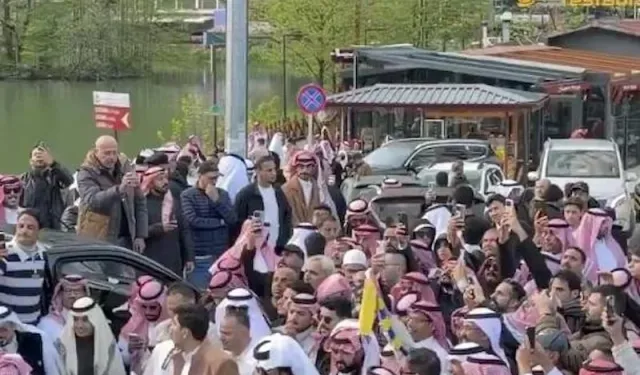 Trabzon'da Arap turistlerin bayram coşkusu