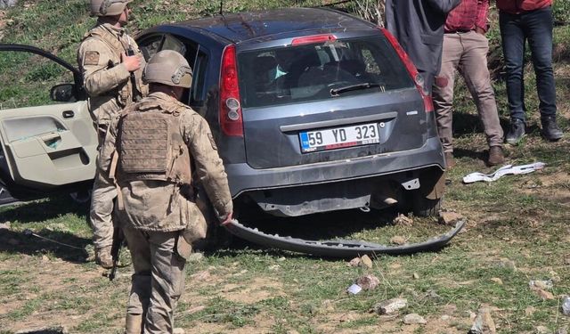 Van'da kontrolden çıkan otomobil kaza yaptı: 1 kişi öldü, 3 kişi yaralandı!