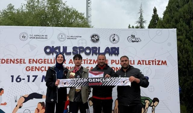 Türkiye Vanlı öğrencinin bu başarısını konuşuyor!