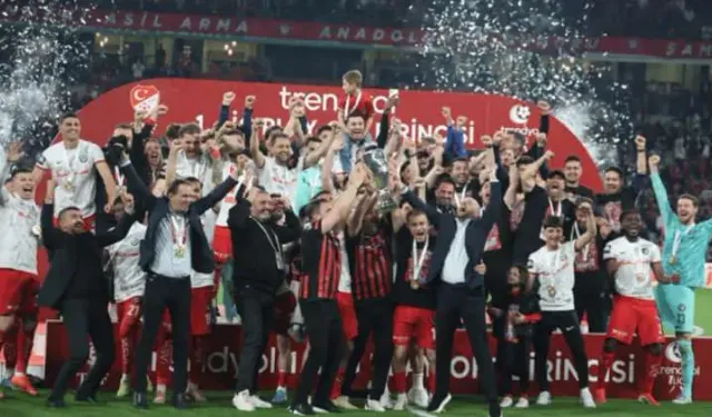 Süper Lig'e son bileti Çorum kaptı: Süper Lig'in yeni haritası belli oldu!