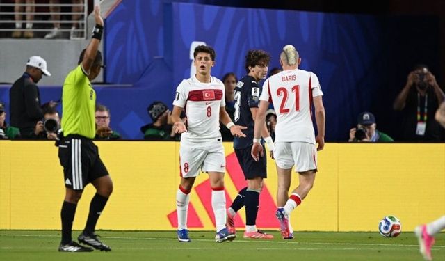 Paraguay mağlubiyeti A Milli Takım'a pahalıya patladı: İşte FIFA sıralamsındaki yeni yerimiz
