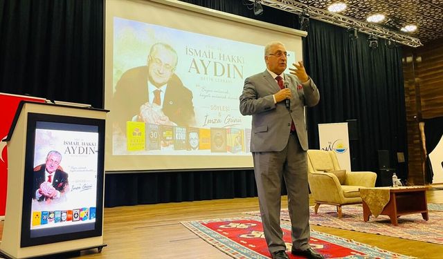 Prof. Dr. İsmail Hakkı Aydın, Van'da okuyucularıyla buluştu