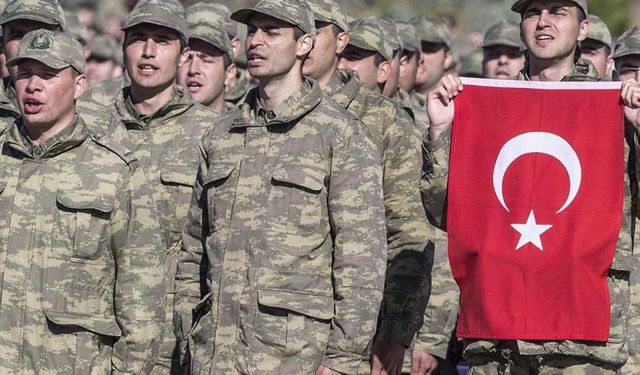 Askerlikte yeni düzenleme! 400 bin kişi muaf olacak