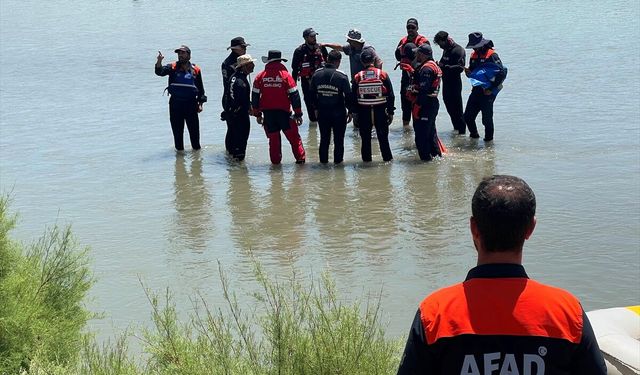 Van’dan giden ekiplerin desteğiyle kayıp çocuğun cansız bedenine ulaşıldı