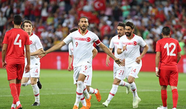Vanspor’un rakibinden bomba transfer: Süper Lig'den yılın futbolcusunu transfer etti!