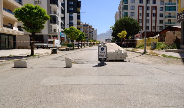 İpekyolu’nda en çok kullanılan cadde yenileniyor!