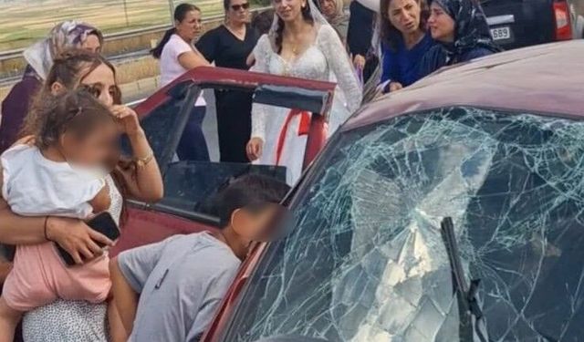 Düğün konvoyu kazaya karıştı: 2 ölü, 1’i ağır 4 yaralı!