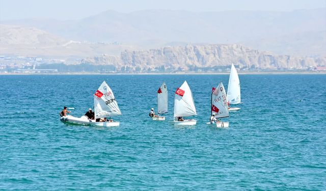 Van’da festival devam ediyor!