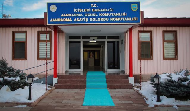 Van Jandarma Kolordu Komutanlığı’nda görev değişimi!