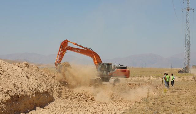 Van’da üretime ve istihdama büyük katkı… Dev projenin temelleri atıldı!
