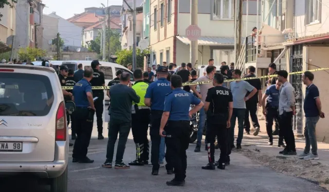 Husumetli gruplar arasında silahlı kavga: Çok sayıda yaralı ve gözaltı var!