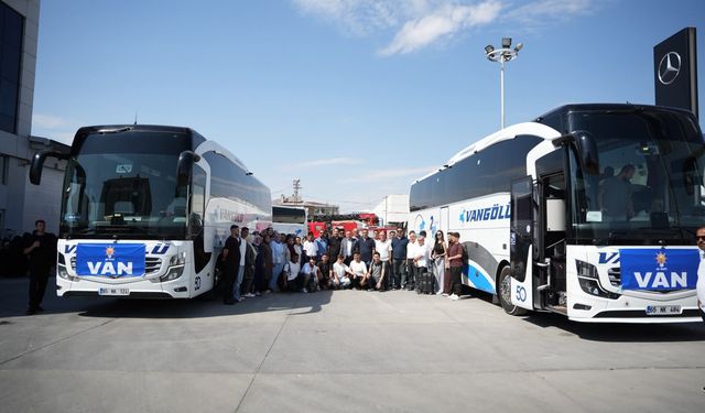 Van’dan Ankara’ya bin kişi yola çıktı!