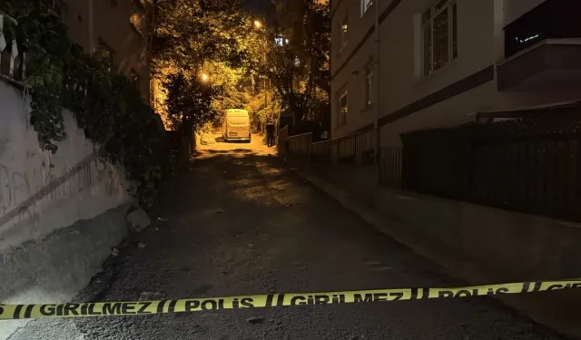 Gözü dönen şahıs dehşet saçtı: Bir evden 3 ceset çıktı! Ölenlerin isimleri belli oldu…