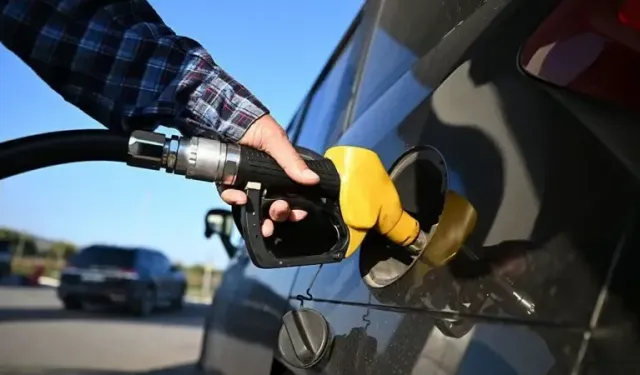 Sürücülerin sevineceği haber geldi: Motorine büyük indirim geliyor! İşte o rakam...