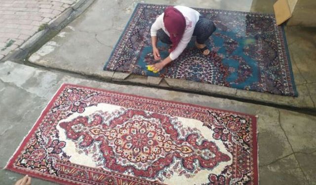Halı yıkarken elektrik akımına kapılan 2 kadın feci şekilde can verdi!