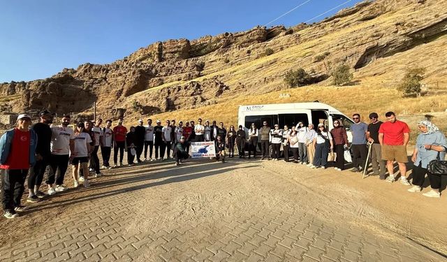 Van Gölü manzaralı saklı hazine keşfedildi: Doğa harikası turizme kazandırılmayı bekliyor!