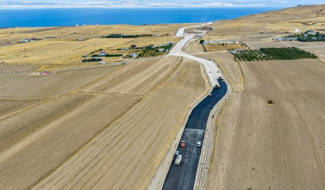 Van Gölü’nün kıyı güzergâhlarını birbirine bağlayan projede sona gelindi!