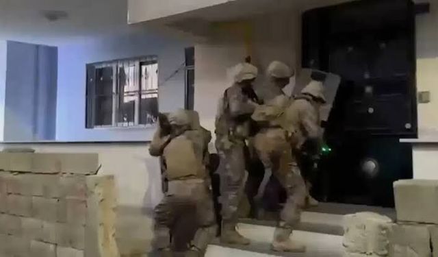 Nitelikli dolandırıcılık yapan şahıslara operasyon: 12 şüpheli tutuklandı!
