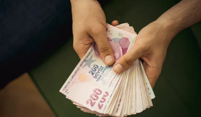 2027’de asgari ücret ne kadar olacak? SGK uzmanı olası tahminleri açıkladı!