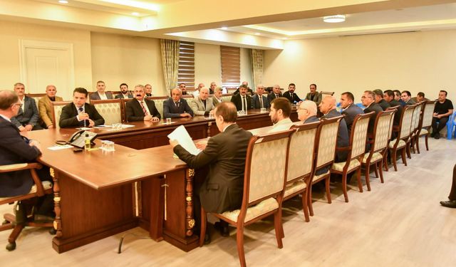 Başkan Kuşan ve İpekyolu muhtarlarından Vali Balcı’ya ziyaret!