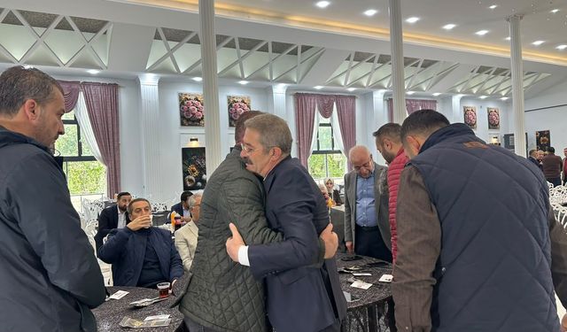 Takva’dan Van TSO seçimleri sonrası kutlama!