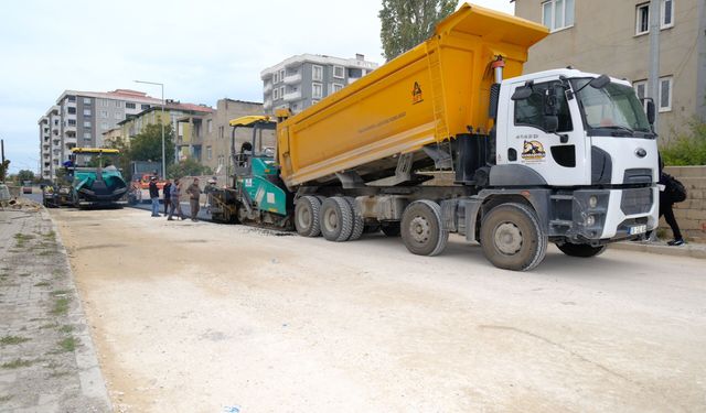 Van’da eski Kale Yolu ve bağlantı yolları asfaltlandı!