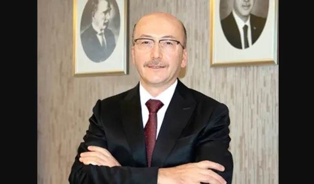 Yeni Gelir İdaresi Başkanı Şinasi Candan kimdir?