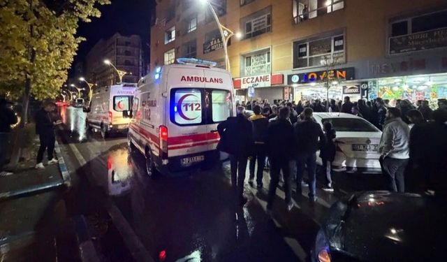 Yüksekova'da depo tartışması kanlı saldırıya dönüştü: 3 yaralı!