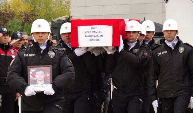 Van’da şehit olan polis memuru Ankara’da son yolculuğuna uğurlandı