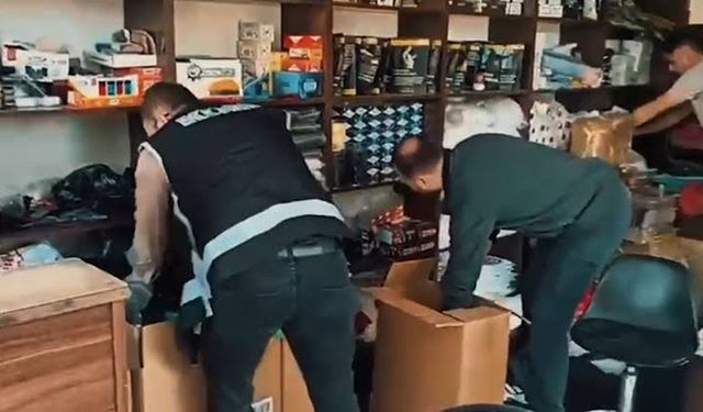Van’ın yanı başına kaçak alkol ve sigara operasyonu: Yüzlerce ürün ele geçirildi!