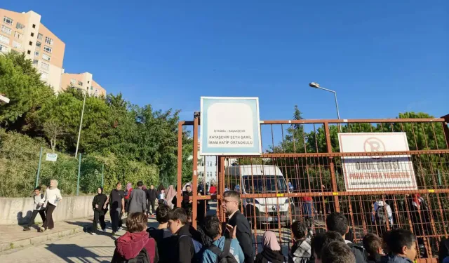 İstanbul’da bir okulda bıçaklı saldırı: 5 öğrenci yaralandı!