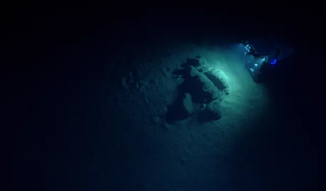 Van Gölü’nün sırlarını su altı robotlarıyla keşfedilecek