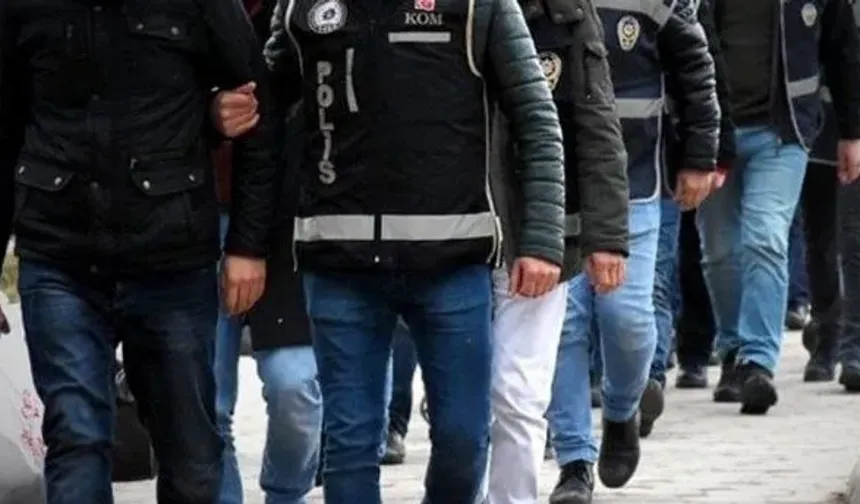 Van’da FETÖ/PYD operasyonu: 17 kişi gözaltına alındı!