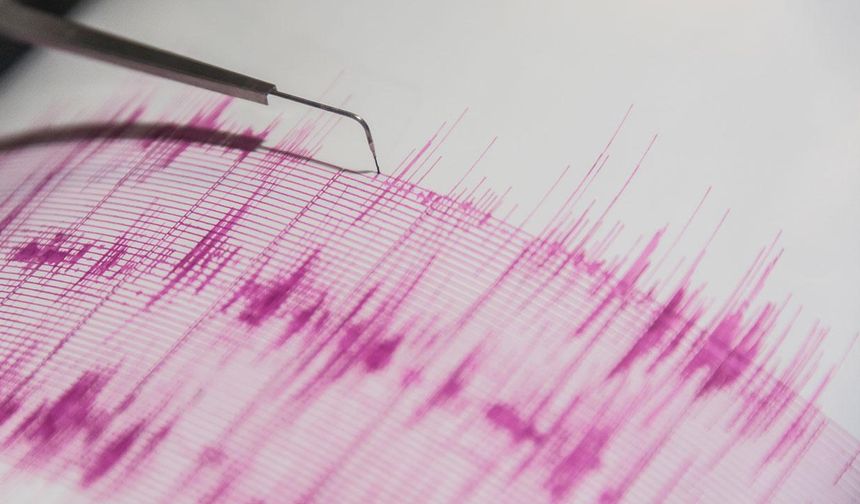 Son dakika: İstanbul'da deprem!