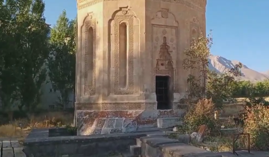 Van il sınırları içinde yer alıyor! Anadolu'nun en gizemli yapısı olarak biliniyor… Bir babanın kızına son hediyesi