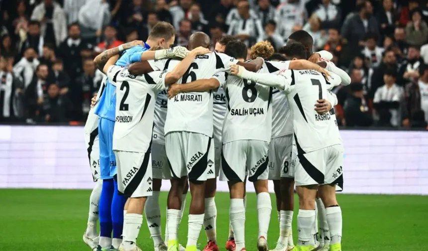 Beşiktaş'ta 3 isimin bileti kesildi! İşte takımdan gönderilecek 3 isim