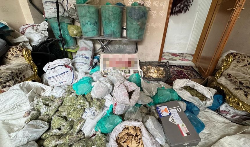Van’da kaçakçılara göz açtırılmıyor: Binlerce ürün ele geçirildi, 34 kişi yakalandı!