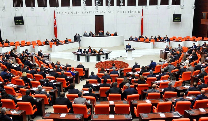 Türkiye’de milyonlarca sosyal medya hesabı kapatılacak! Bu kişilere sosyal medya yasaklandı