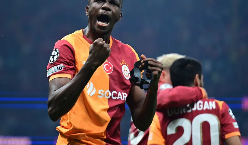 Osimhen'in Beşiktaş derbisinde yer alacak mı? Okan Buruk, açıkladı!