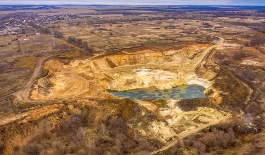 Ülkeyi sarsan facia! Şiddetli yağış altın madenini mezarlığa çevirdi: 14 ölü