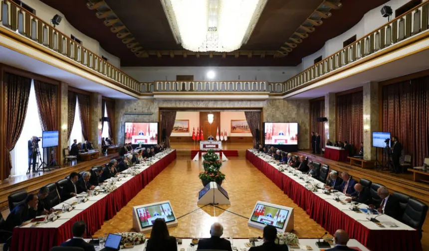 İmralı’ya gitsin mi, gitmesin mi? Komisyon “İmralı” gündemiyle toplanıyor!