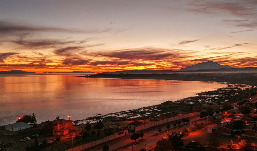 Van’da tek kare iki muhteşem manzara!