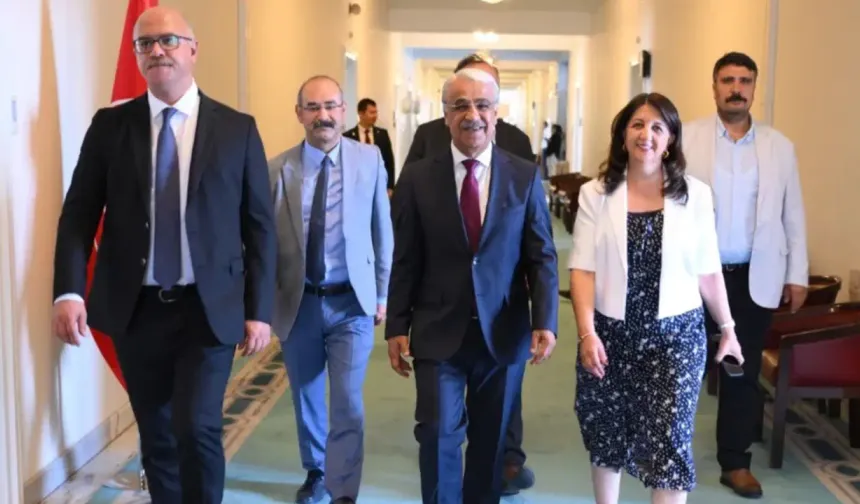 AK Parti ile DEM Parti İmralı heyetinin görüşme tarihi ve saati belli oldu!