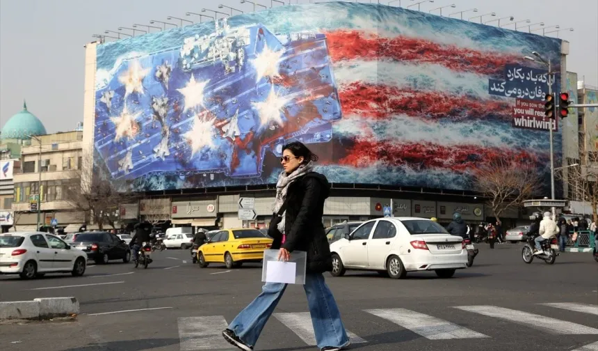 İran'dan ABD'ye rest: Savaşa tam hazırız