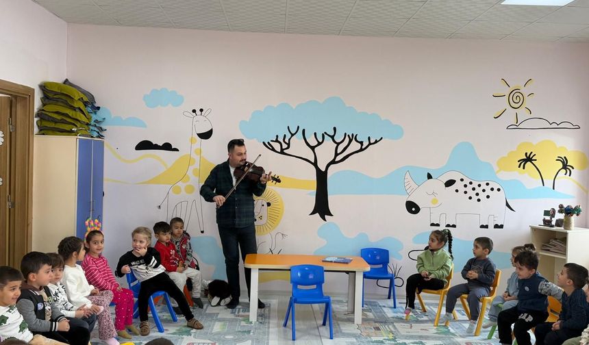 Van’da sanat dolu gün: Minik öğrenciler sanatla buluştu!